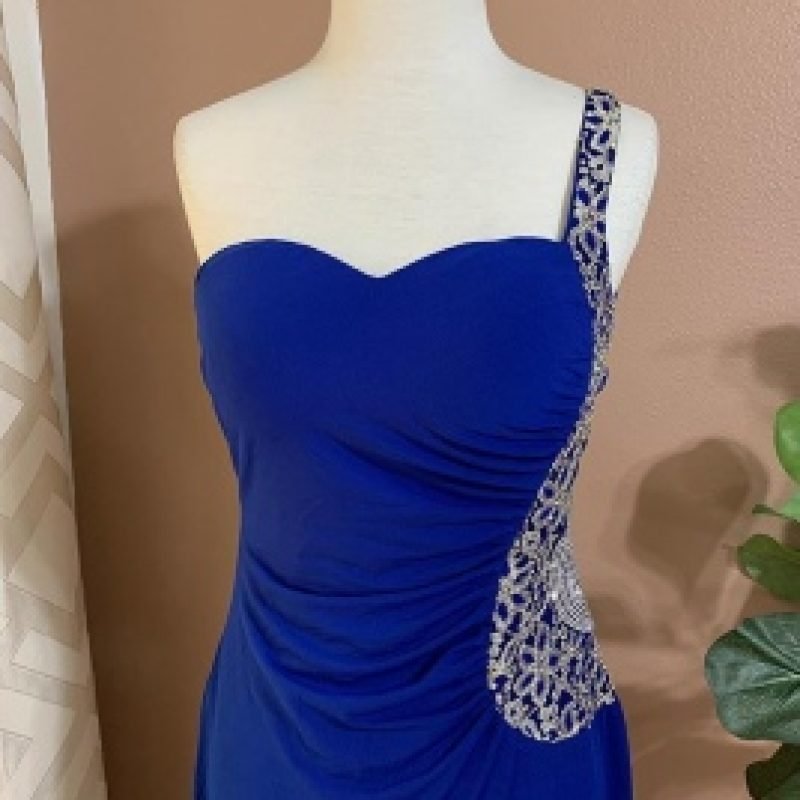 IMG-0523.jpg-nggid03110-ngg0dyn-268x370x100-00f0w010c010r110f110r010t010